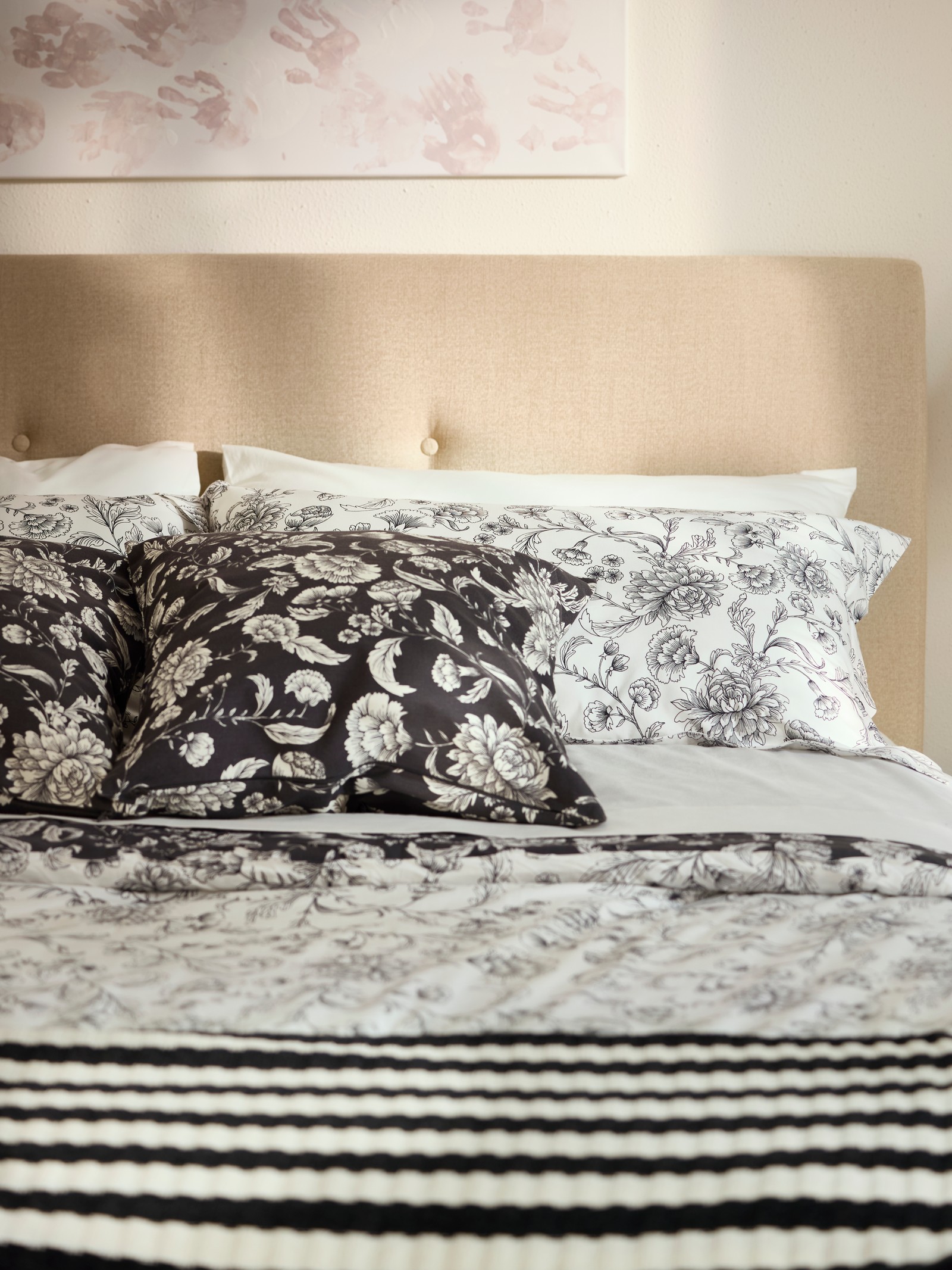 Cozy bedroom ideas to make peace in a busy world - IKEA