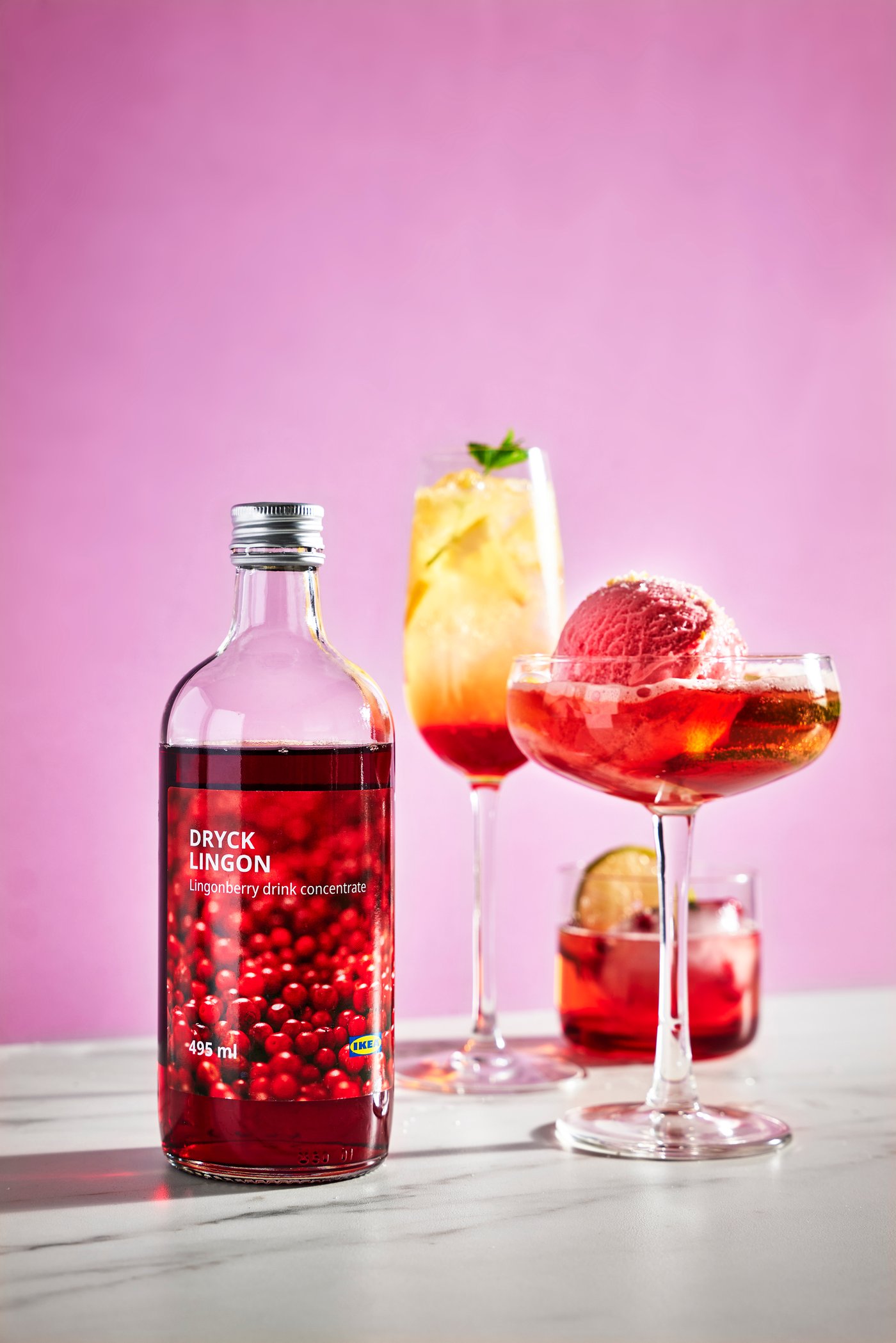 A clear glass STORSINT champagne glass.