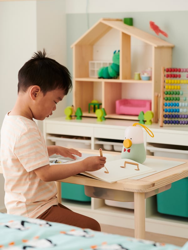 FLISAT children's desk