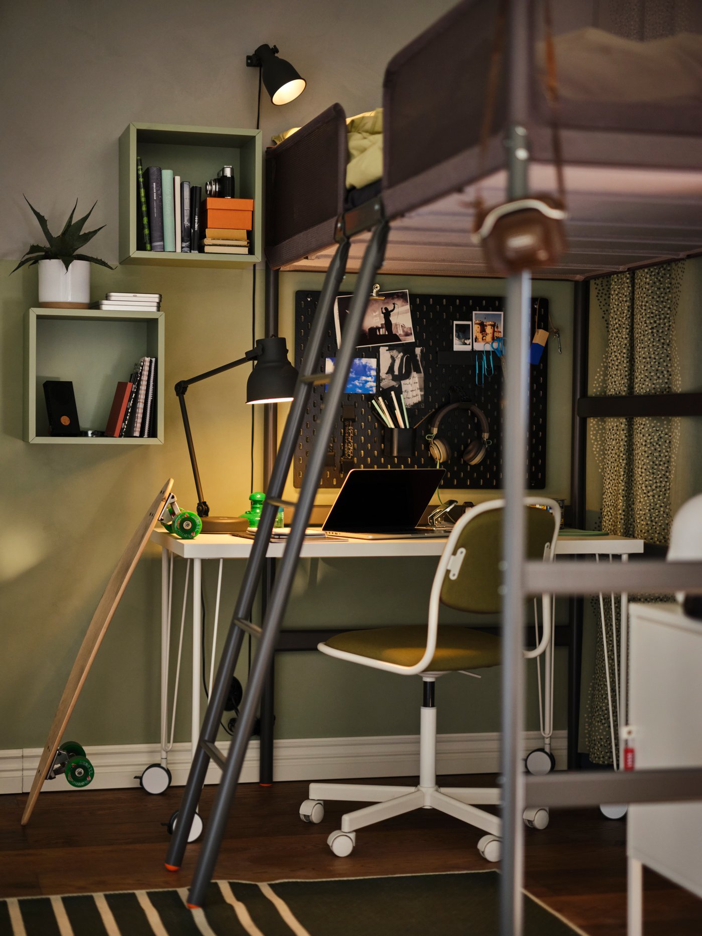 イケアのおすすめの学習机 - IKEA