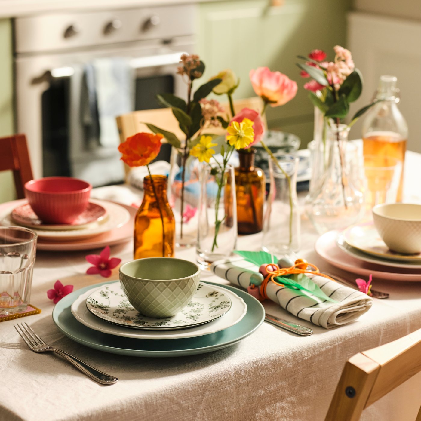 A clear glass VILJESTARK vase