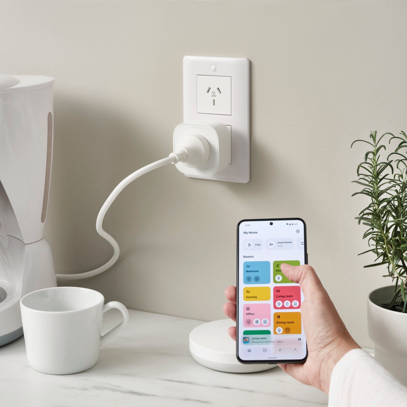 A smart TRETAKT plug