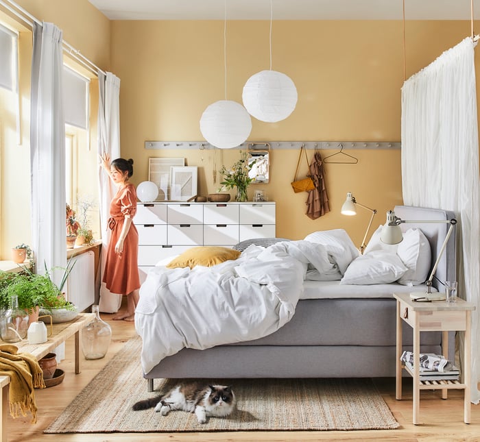 Stilvolles und helles Schlafzimmer in Weißtönen - IKEA Deutschland