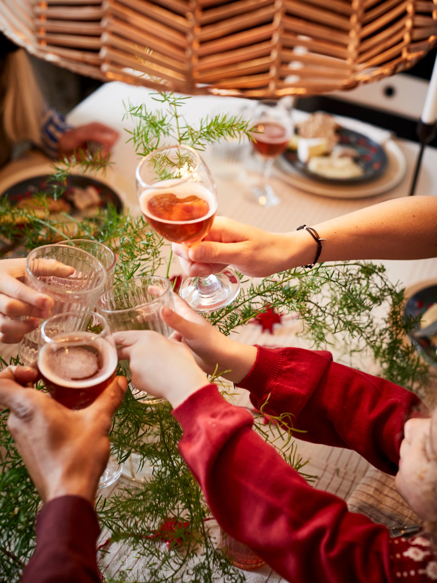크리스마스 유리컵, 홈파티 글라스, 크리스마스 와인잔, 연말 홈파티 잔, 크리스마스 칵테일잔, 홈파티 바웨어