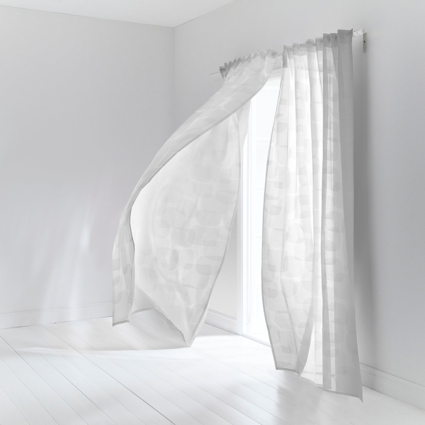 A white APELSTÄVMAL curtains, 1 pair