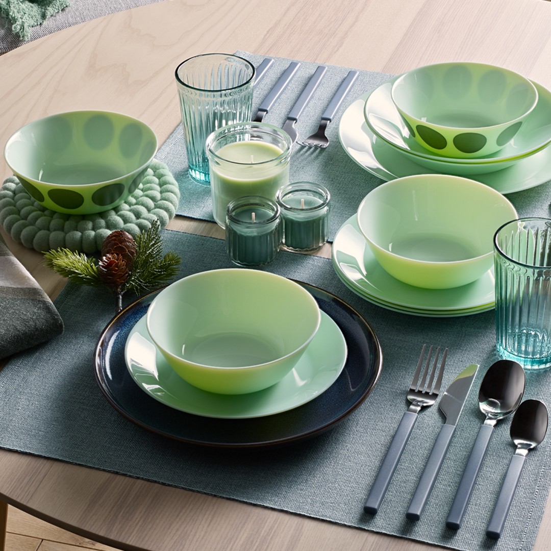 A light green OFTAST side plate