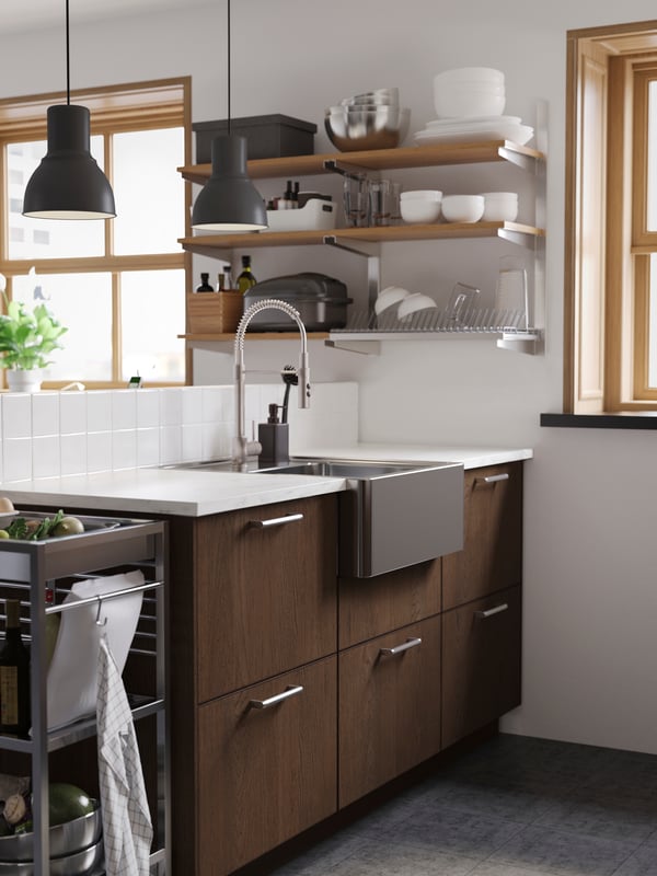 Сервировочная миска BLANDA BLANK из нержавеющей стали на кухне