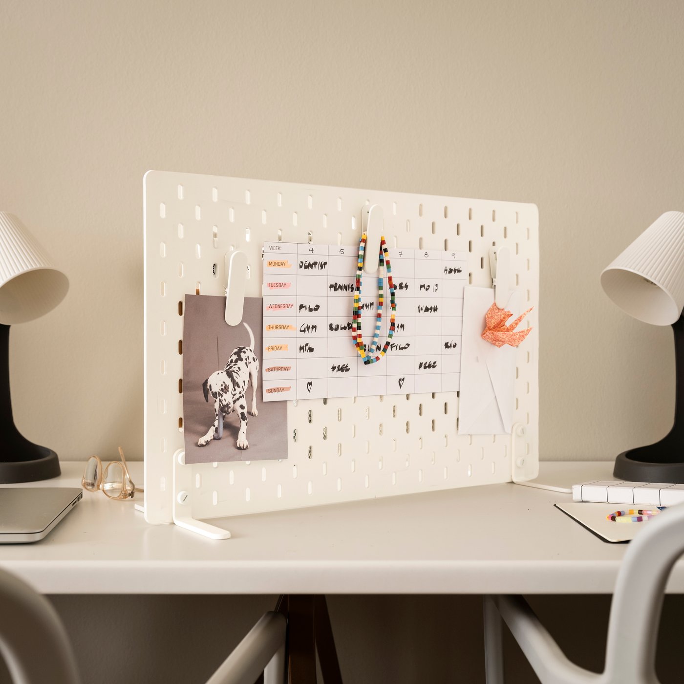 A white SKÅDIS pegboard combination