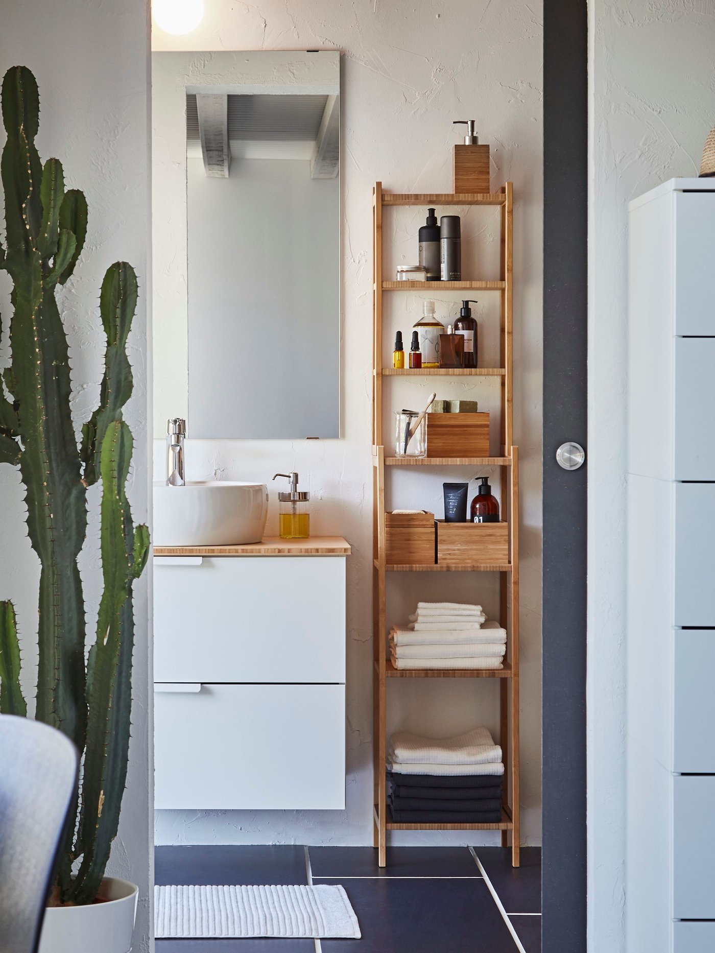 Ogledalo GODMORGON u kupatilu