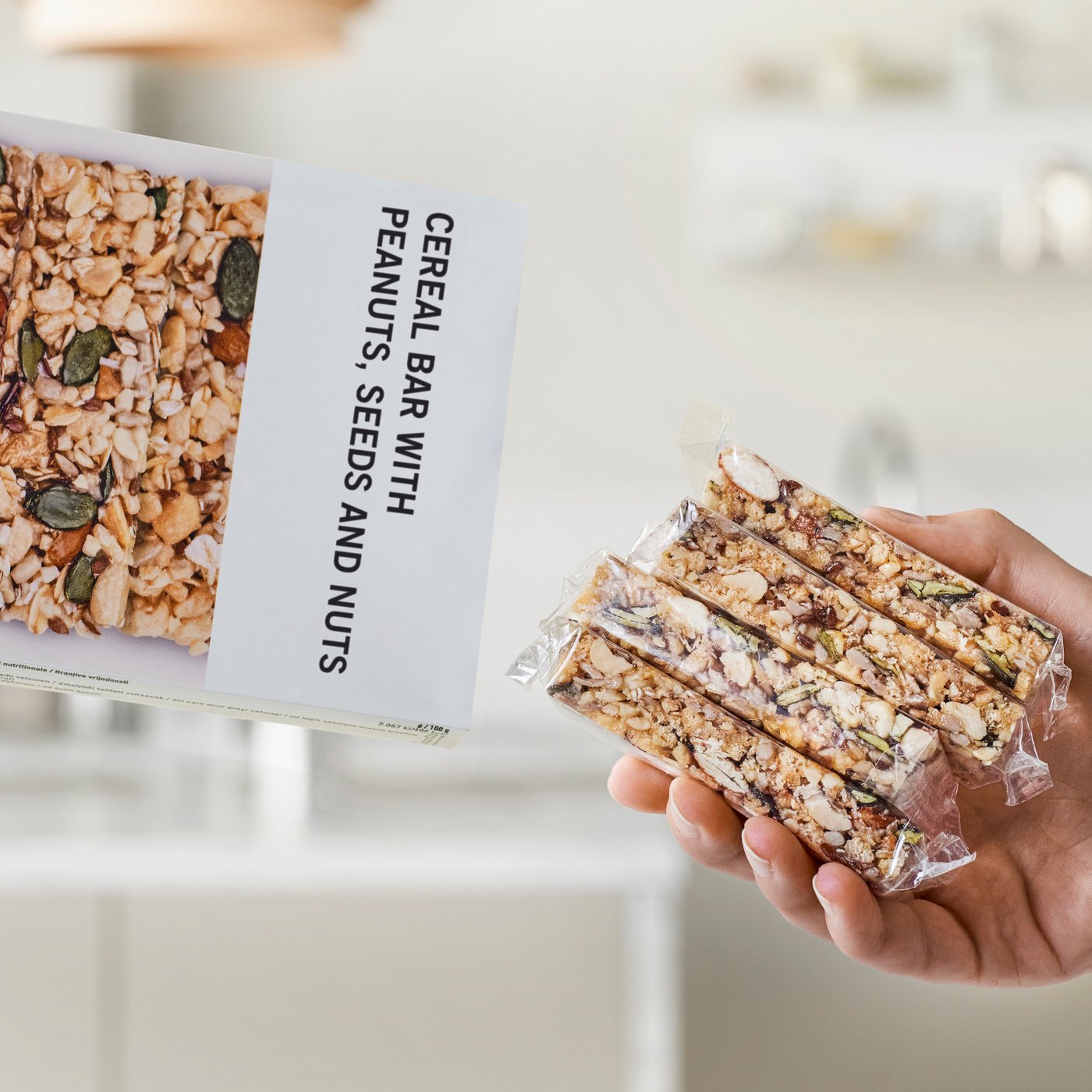 Cereal bar with peanuts, seeds and nuts