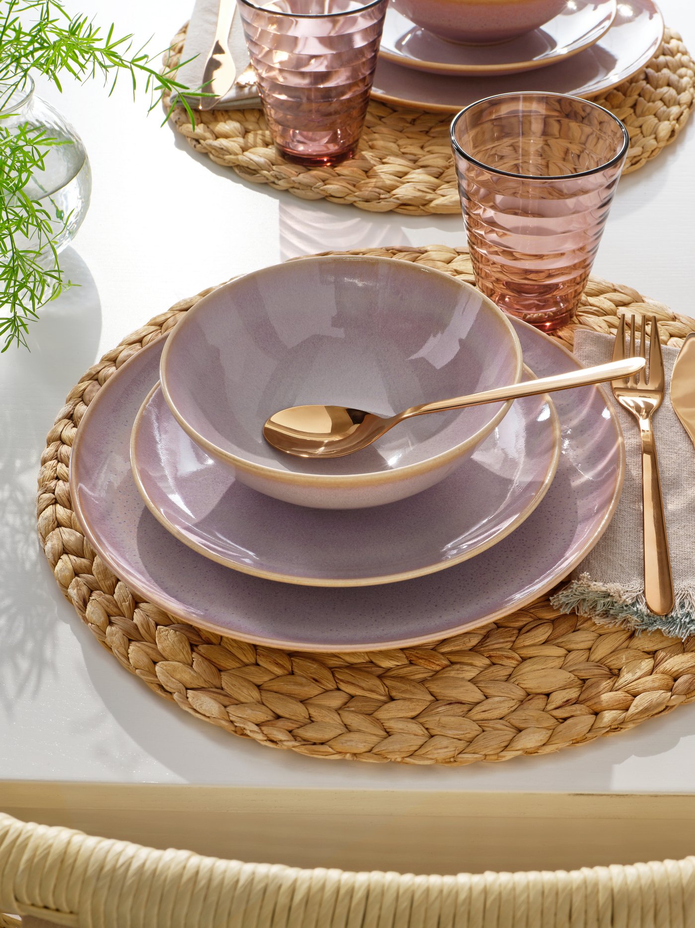A rose-gold colour FÖRNUFT 24-piece cutlery set
