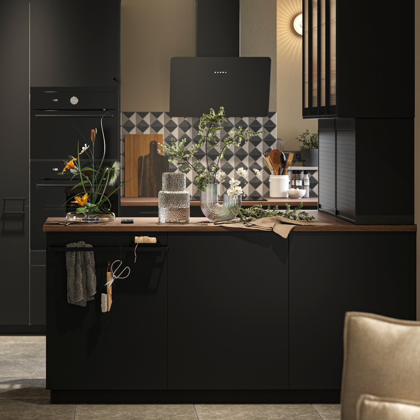 A mother-of-pearl colour RÄFFELBJÖRK vase