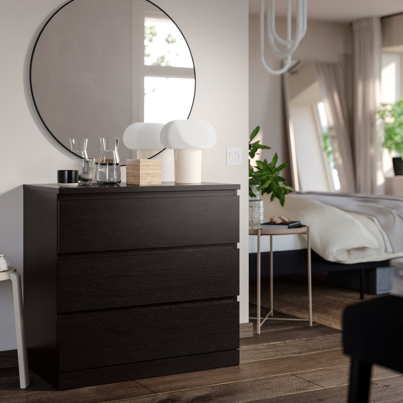 Malm cassettiera marrone con 3 cassetti