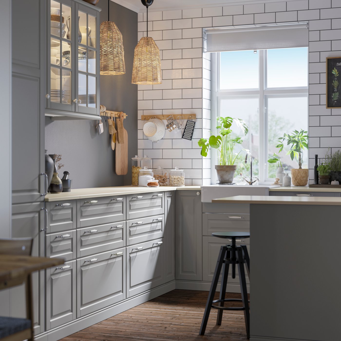 A stainless steel IDEALISK grater in the kitchen