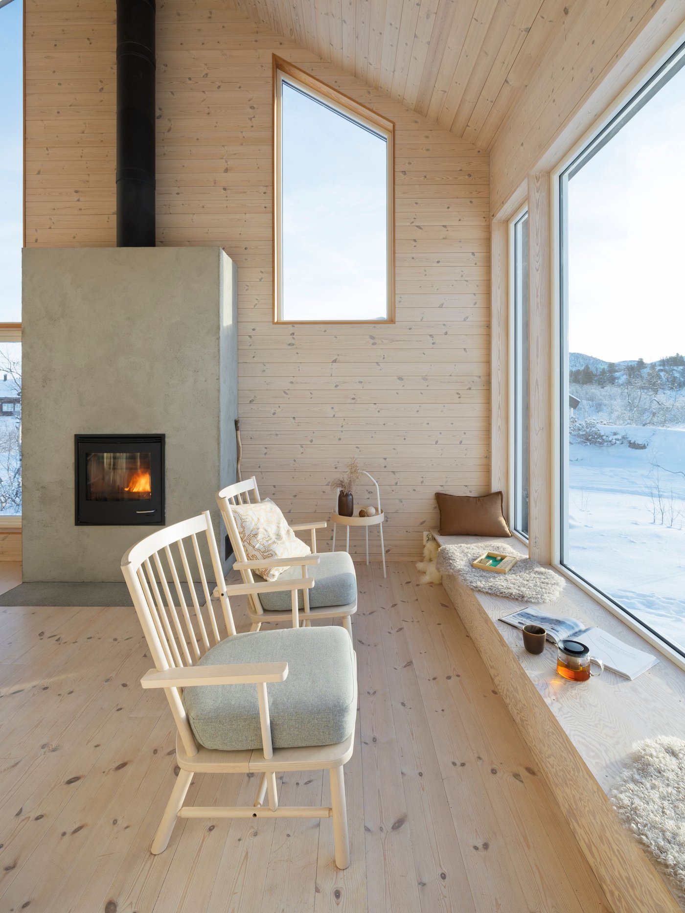 A birch/Tibbleby beige/grey PERSBOL armchair