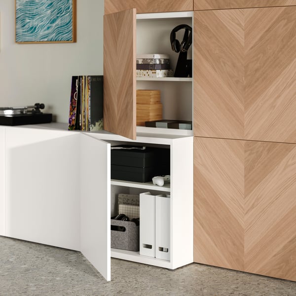 A white Lappviken/Hedeviken oak BESTÅ storage combination with doors