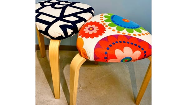 KYRRE/シルレ, スツール