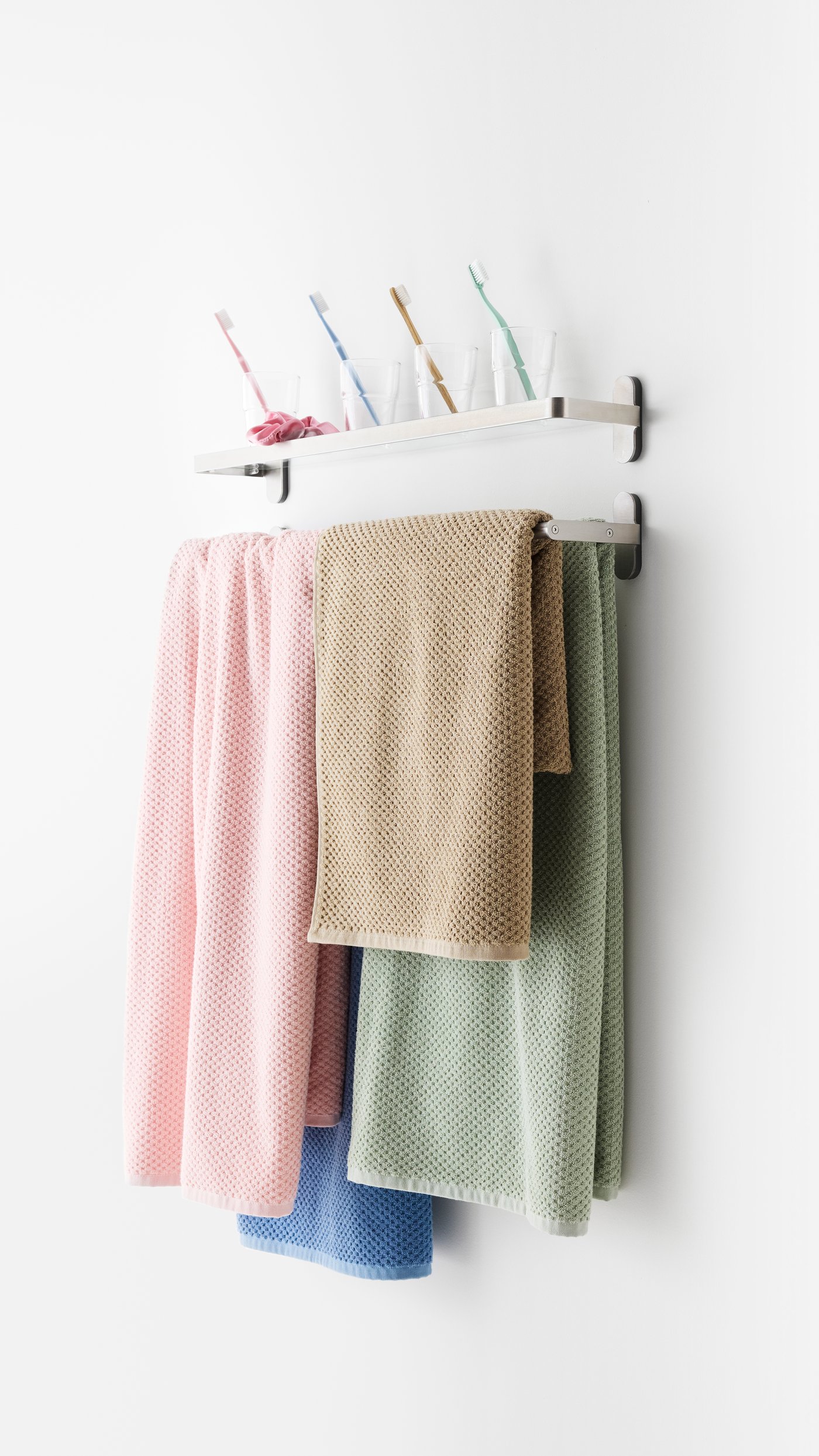 A BROGRUND glass shelf