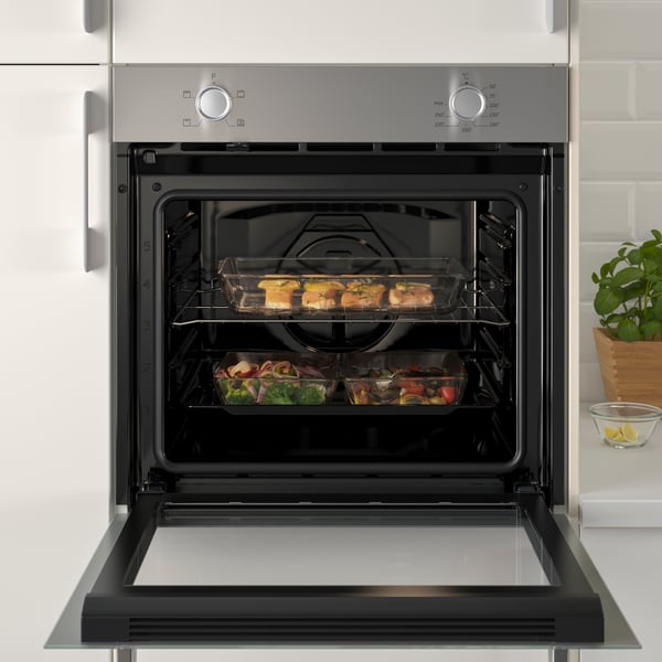 Ein Edelstahl Backofen aus unserer LAGAN Serie.