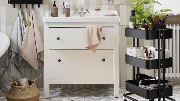 Salle de bains modulaire HEMNES