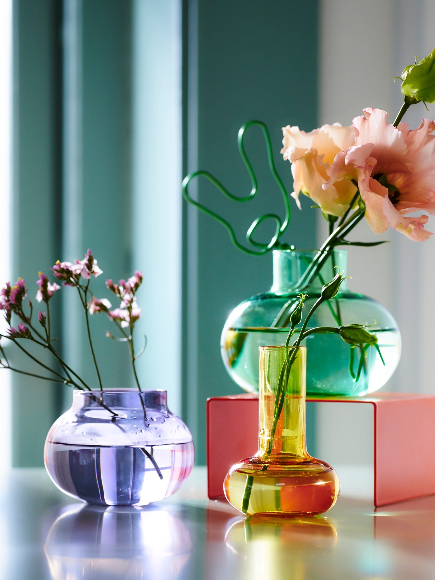 A BRÄNNBOLL accessories stand