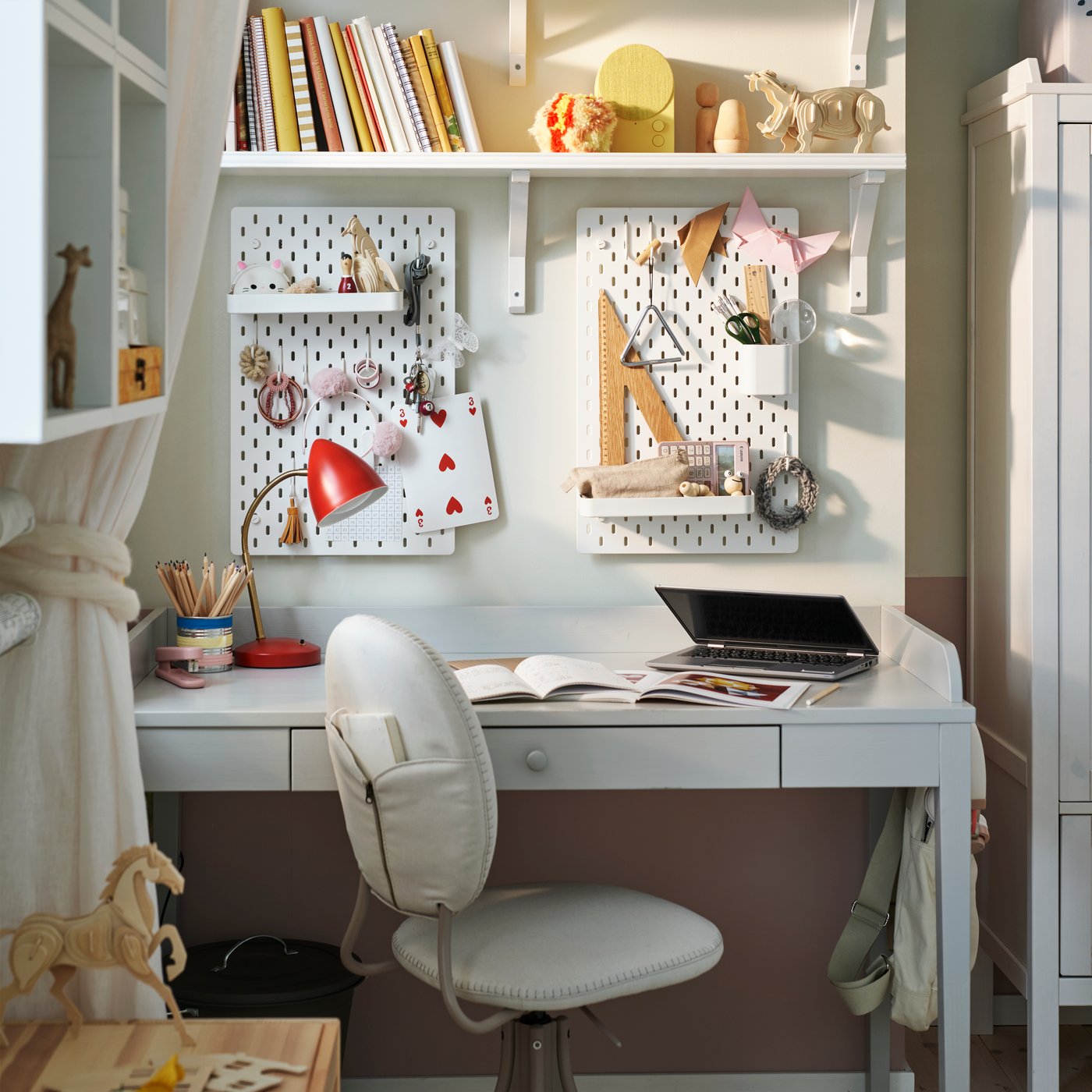 A white/with heading tape DYTÅG curtains, 1 pair in the home office