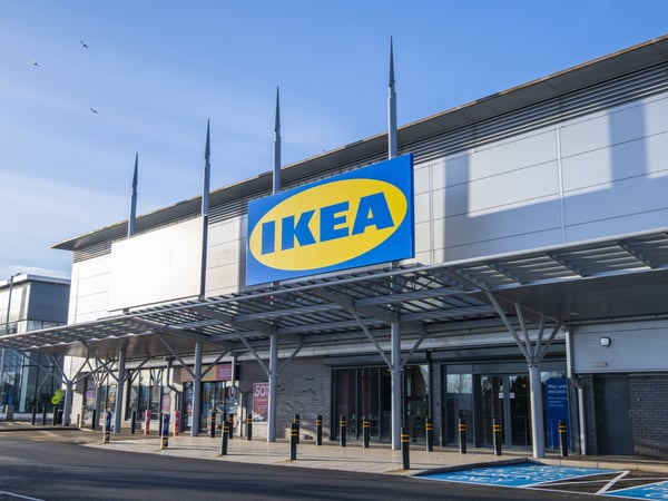 The store front of the IKEA Dundee Plan and order point store.