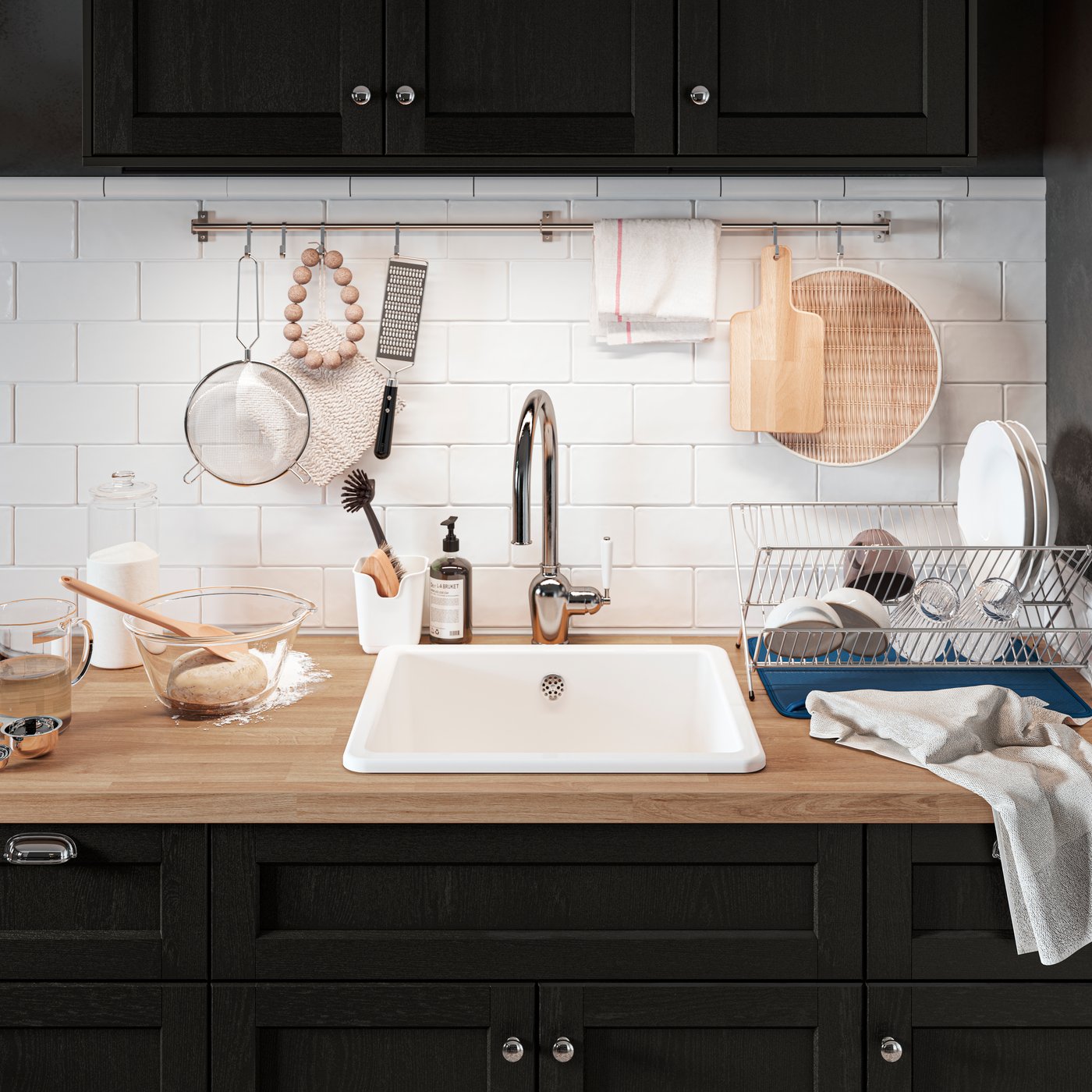 A white HAVSEN inset sink, 1 bowl in the kitchen