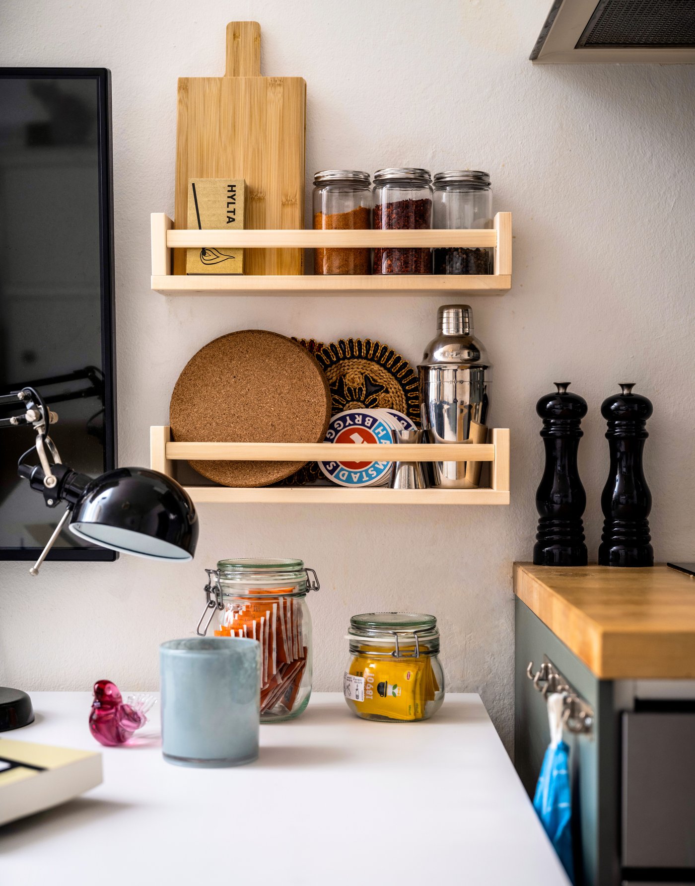 Ett vitt NORDVIKEN klaffbord