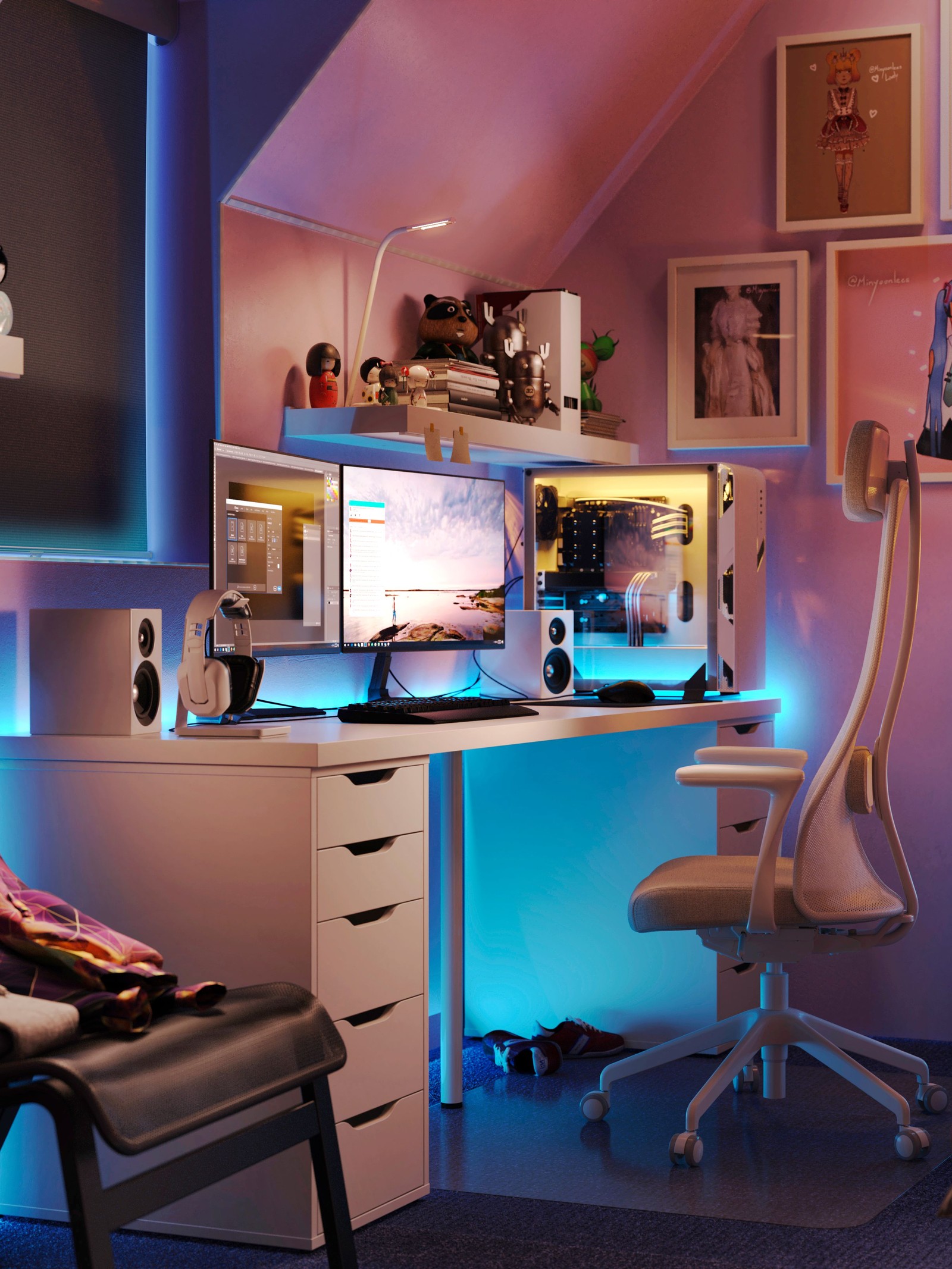 Un escritorio gamer con una cajoneras ALEX blanca de 5 cajones que permite mantener la duperficie del tablero organizada y despejada.