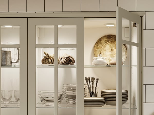 A grey GLADELIG side plate in the kitchen