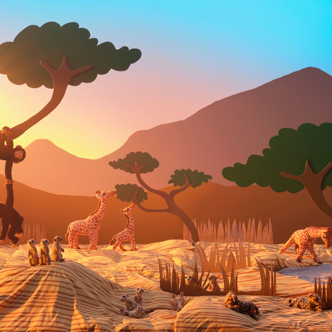 A cheetah cub/beige SANDLÖPARE soft toy outside