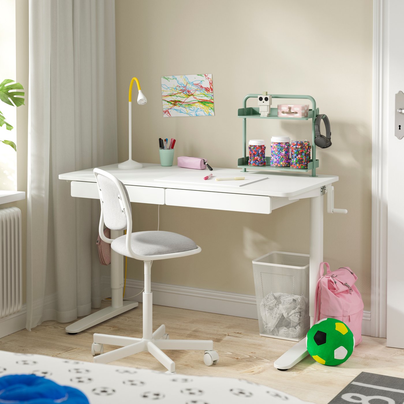 IKEA RELATERA skrivbordskombination sitt/stå, vit/ljus grågrön, 117x60 cm