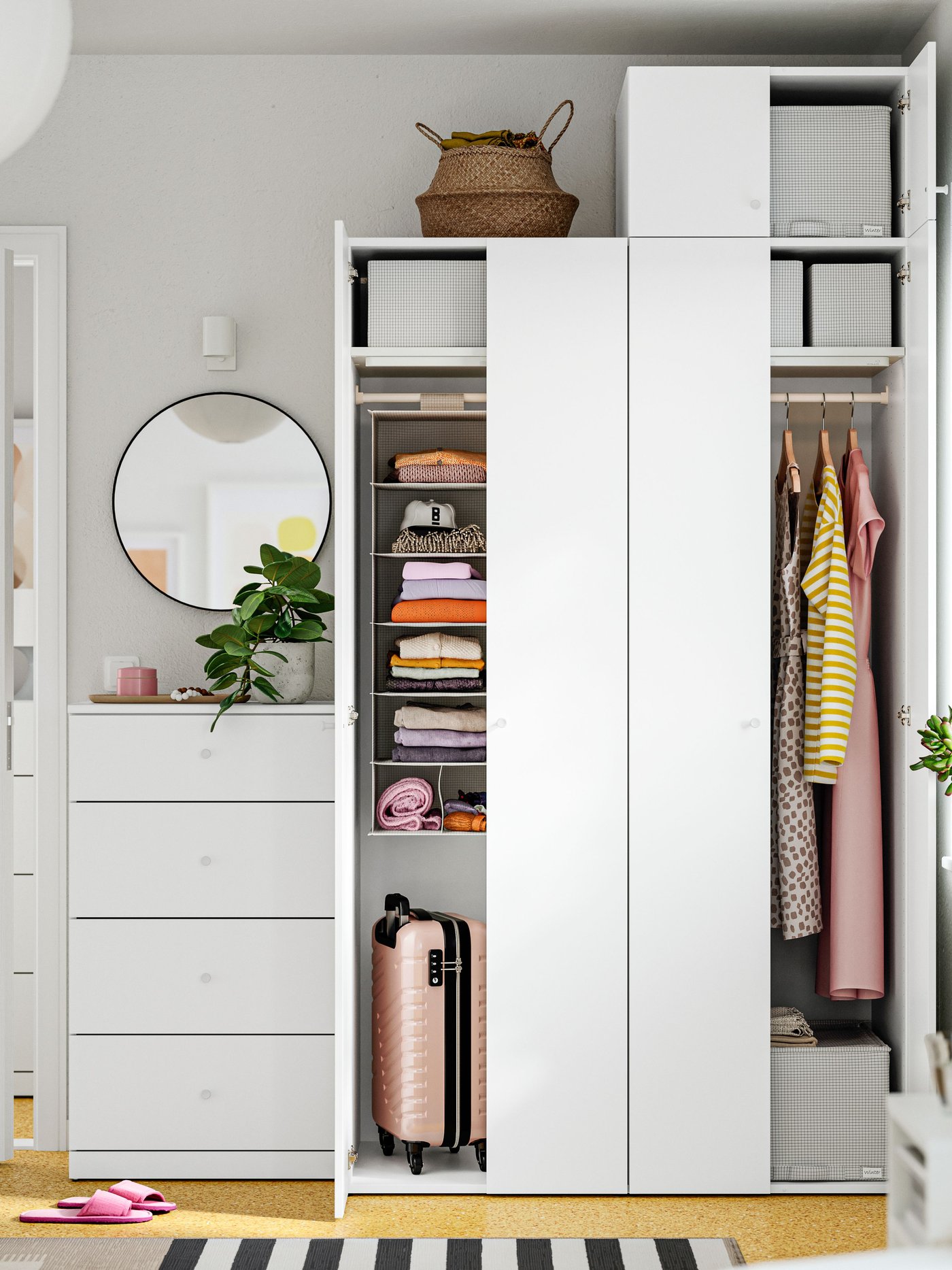 A black LINDBYN mirror