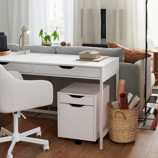 A white ALEX desk