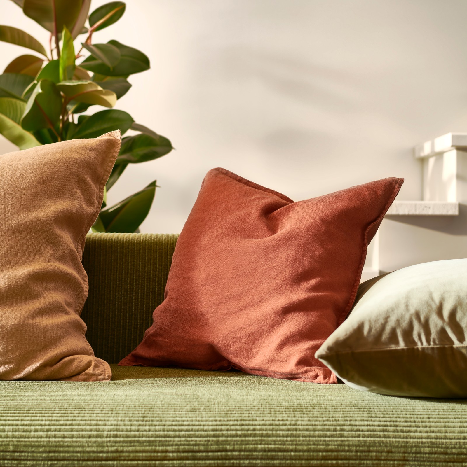 A Mid-century Modern Living Room Fit for Today - IKEA CA