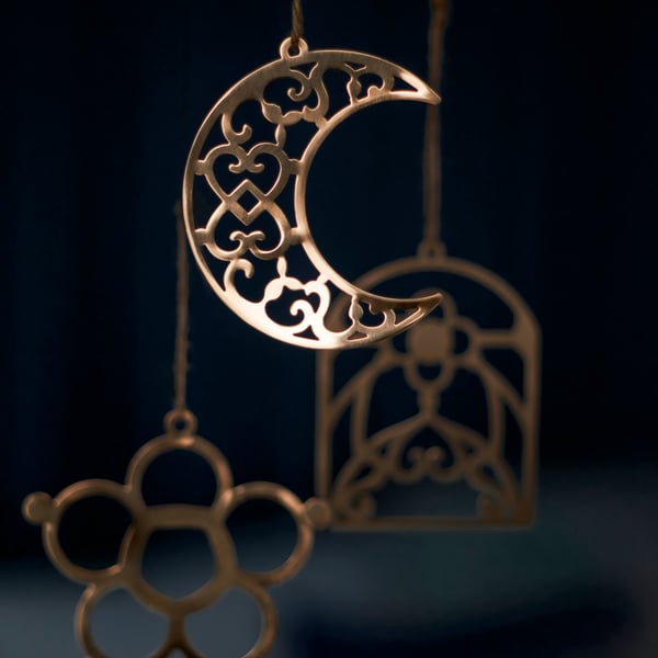 https://www.ikea.com/bh/en/p/gokvaella-hanging-decoration-set-of-3-copper-colour-40570729/