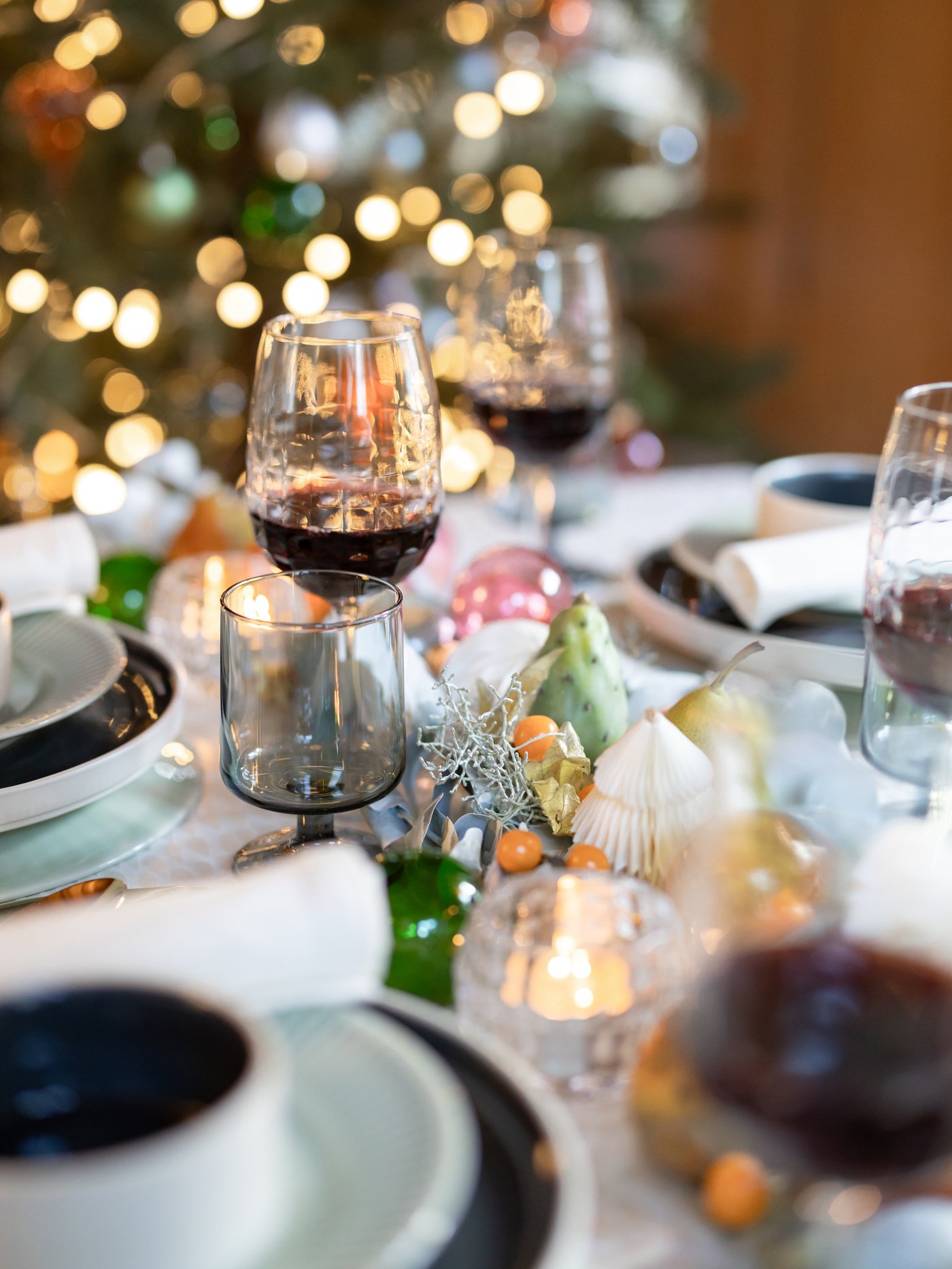 A grey OMBONAD goblet