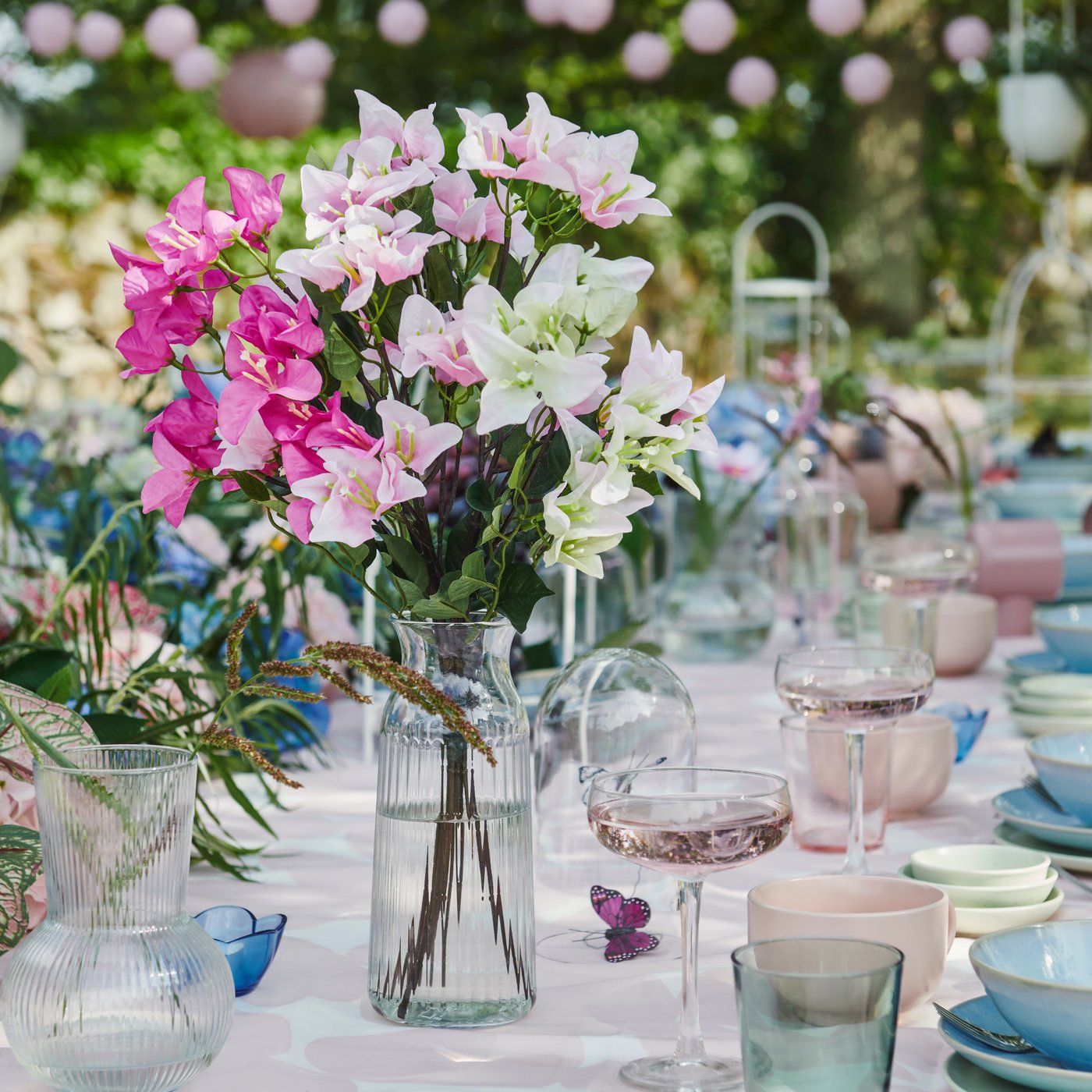 An in/outdoor/Bouganvilla mixed colours SMYCKA artificial bouquet