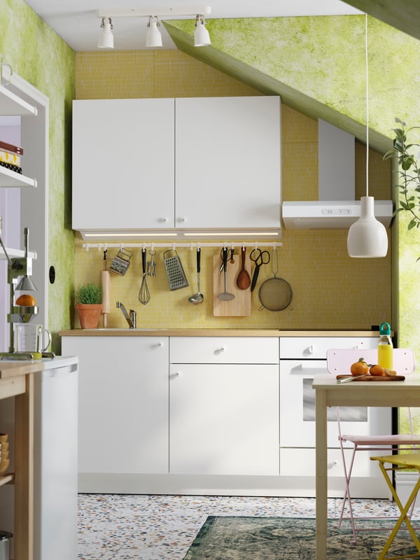 A white KNOXHULT kitchen