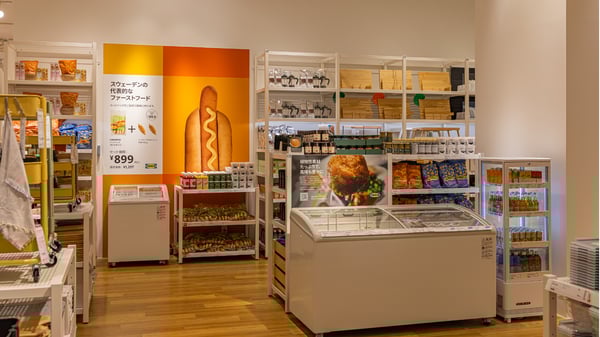 ドリンクやフードが販売されている。