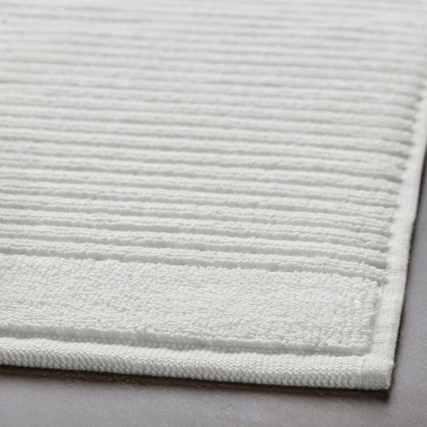 White bath mat