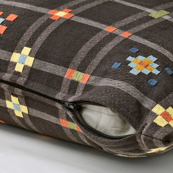 KUSTGRAN cushion in grey with zipper for easy removal, tactile weave, fits 40x58 cm cushion.