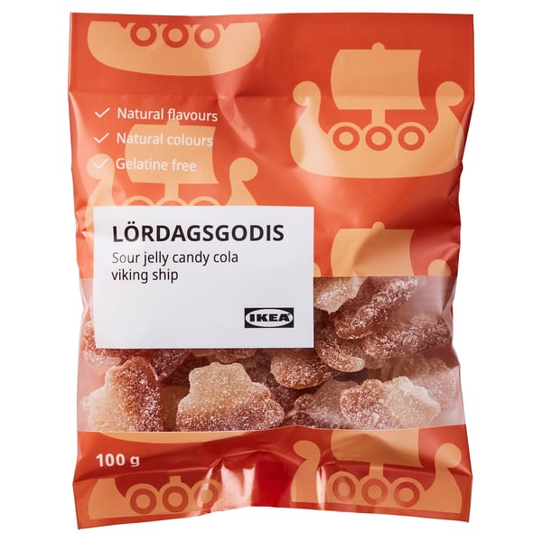 Ikeas LÖRDAGSGODIS pack, featuring viking ship sour cola jelly candies, 100g, gelatin-free.