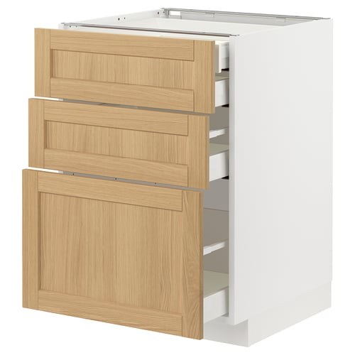Tässä kuvassa ikea METOD keittiökaappi, jossa on vaaleat tammiviilulaatikot ja valkoinen jalusta.
