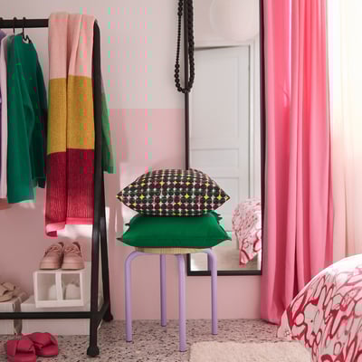 ÄLVSJÖSKOGEN Kuddfodral, rosa/grön, 50x50 cm