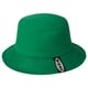 Ljusgrön bucket hat med brett brätte och mörk märkesetikett på sidan.
