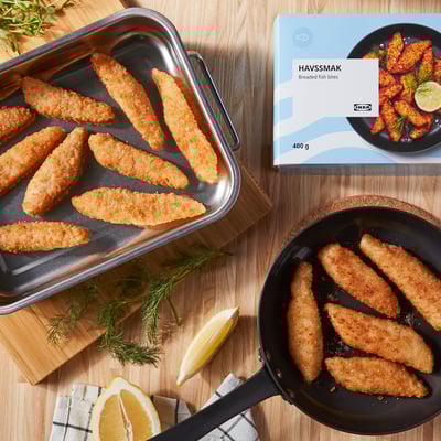 Ikea HAVSSMAK panerade fish bites, gyllene, krispiga, rektangulära.