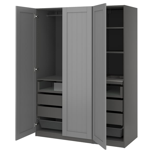 En grå PAX-garderob med stilren design, med både lådor och hyllor. Den har ett modernt utseende som kombinerar funktionalitet och stil.