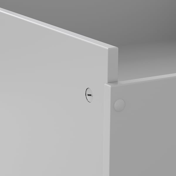 Moderna minimalistiska möbler med eleganta, släta kanter och integrerad hårdvara för ett sömlöst utseende.